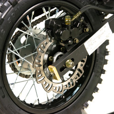ua-XCROSS-XTR-607M-1412-01.jpg