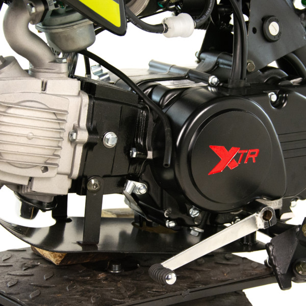 ua-XCROSS-XTR-607M-1412-02.jpg